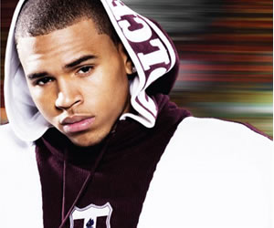 Videoclipe: Chris Brown - Crawl